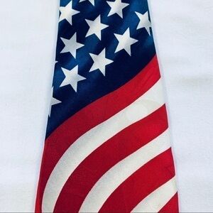 American Traditions American Flag Silk Necktie